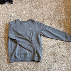 Nike Men's Gray Crewneck